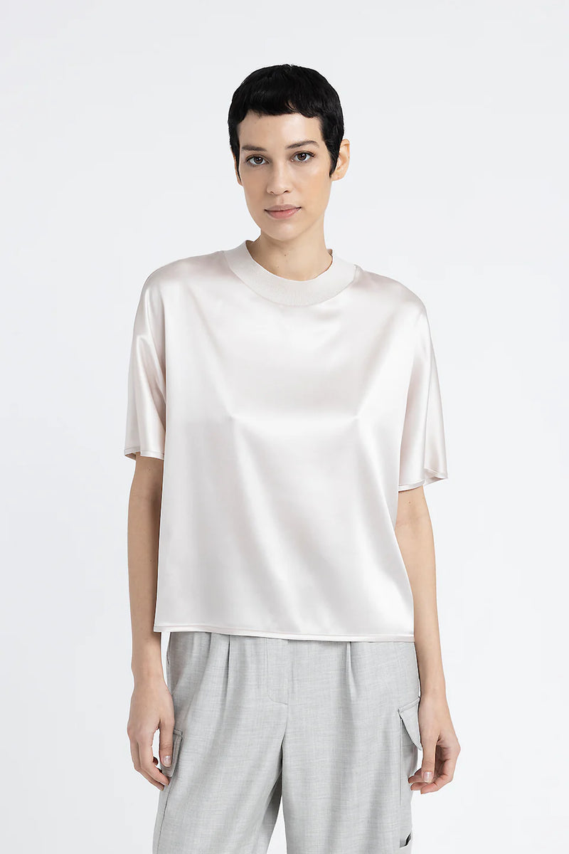 [PESERICO] SILK SATIN CREW NECK T-SHIRT - PEARL BEIGE