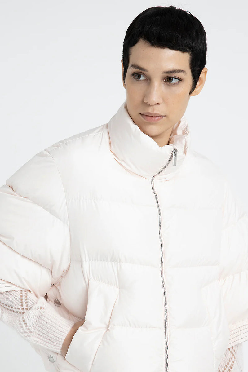 [PESERICO] 3 QUARTER SLEEVED DRIP PROOF SHORT DOWN JACKET - ROSE WATER